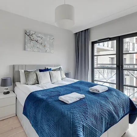 Dwie Motlawy Old Town