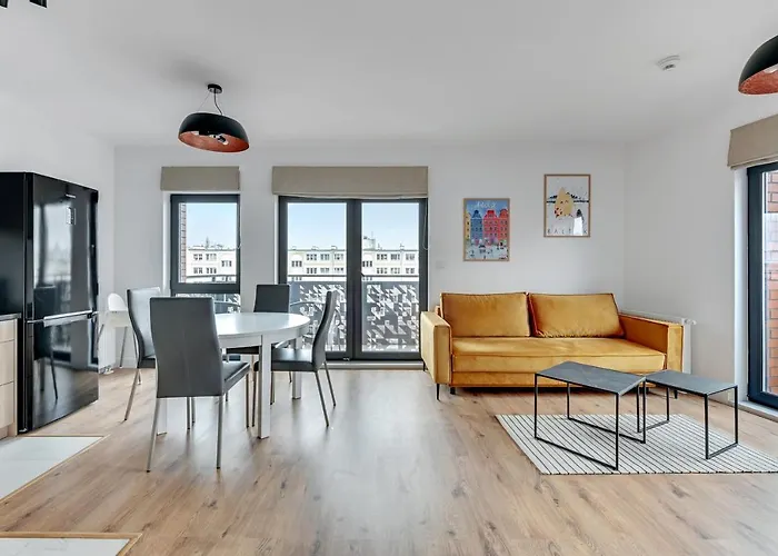 Dwie Motlawy Old Town